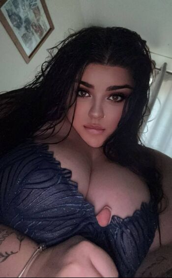 Full leaked Women motorsports page private onlyfans photo
