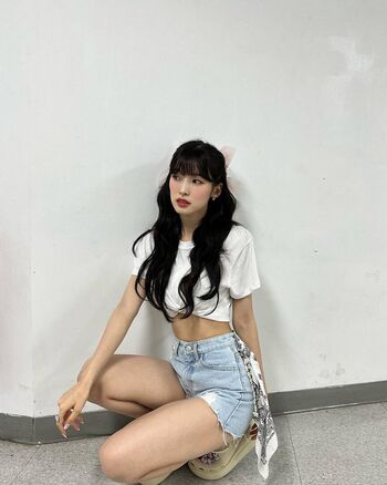 WomenK-pop