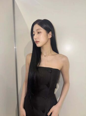 WomenK-pop