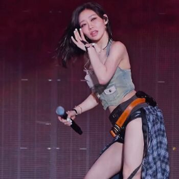 WomenK-pop