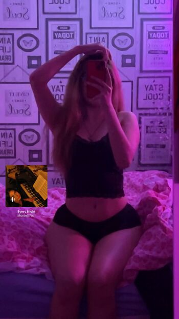 Full leaked X missy x private onlyfans photo