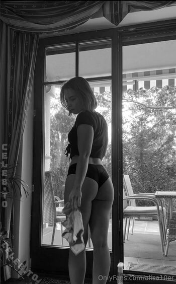 Full leaked Xalisaer private onlyfans photo
