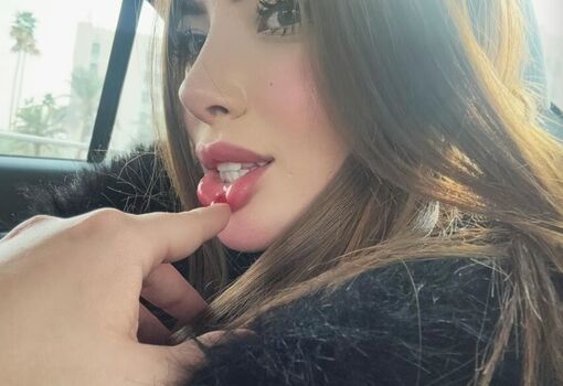 Full leaked Xanoumaima private onlyfans photo