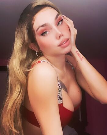 xoelenaxo