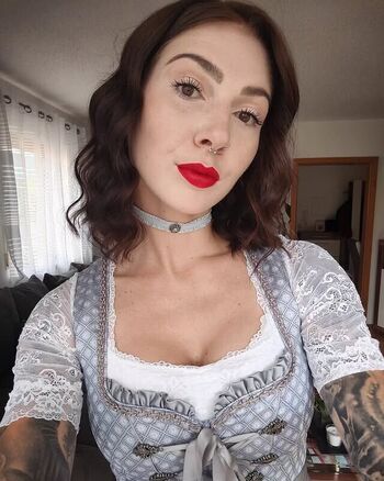 xtheresa_