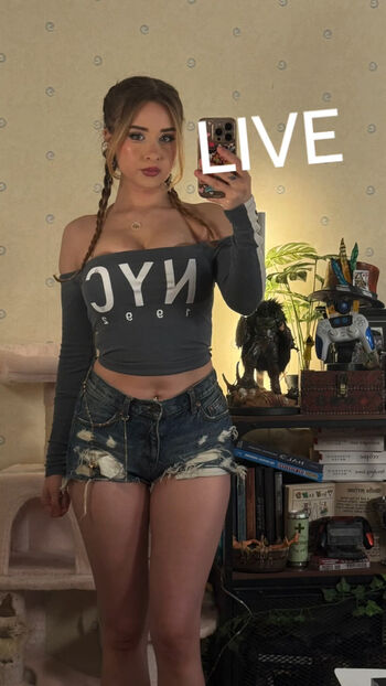 Full leaked Yaboielina page private onlyfans photo