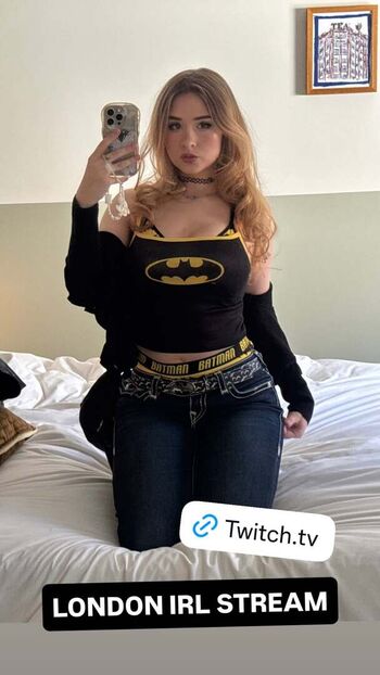 Full leaked Yaboielina page private onlyfans photo