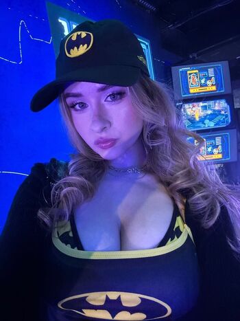 Full leaked Yaboielina private onlyfans photo