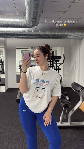 Full leaked Yagmur simsek private onlyfans photo