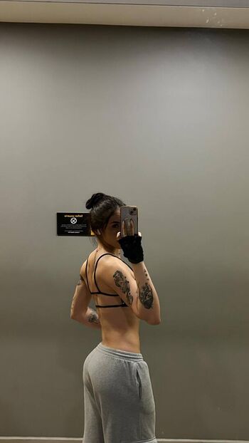 Full leaked Yai oficial page private onlyfans photo