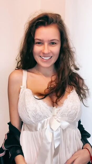 Full leaked Yanashkomagic page private onlyfans photo