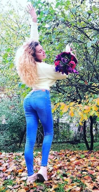 Full leaked Yanashkomagic private onlyfans photo