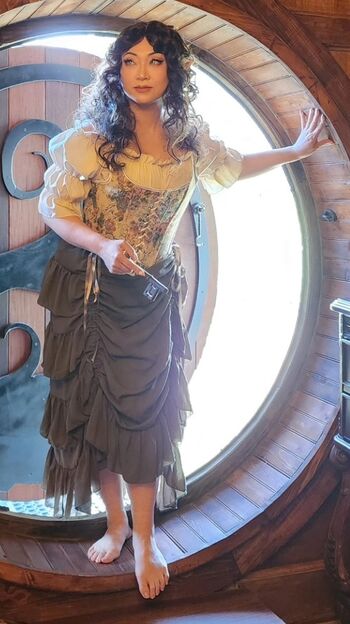 Yaya Han