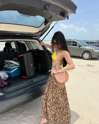 Full leaked Yexiray private onlyfans photo