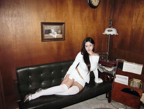 yiluo2617_