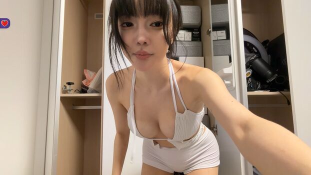 Full leaked Yoon froggy page private onlyfans photo