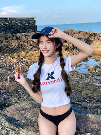 Yujeen.indyy