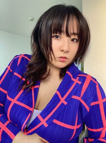 Yuna Manase
