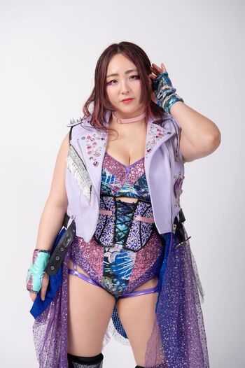 Yuna Manase