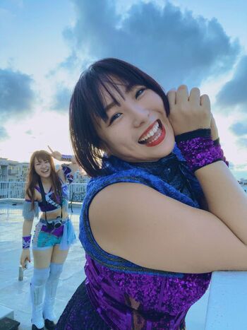 Yuna Manase