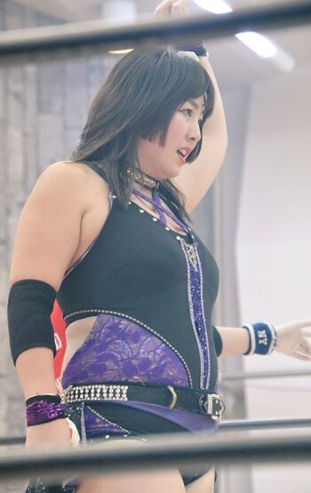 Yuna Manase