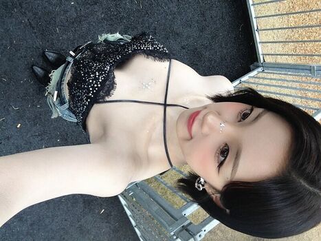 Full leaked Jav actress gravure/ private onlyfans photo
