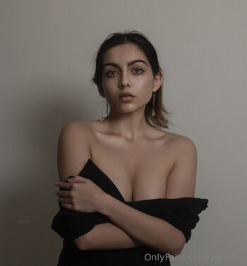 Zara Dar