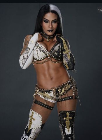 Zelina Vega