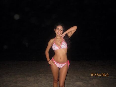 Zoe Hernan