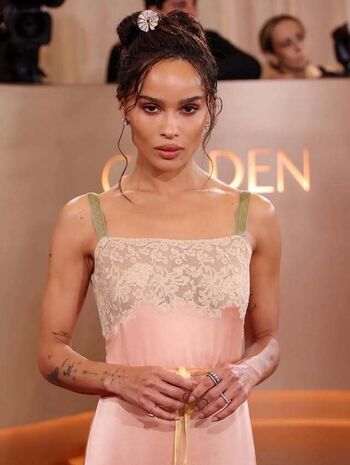 Full leaked Zoe kravitz private onlyfans photo