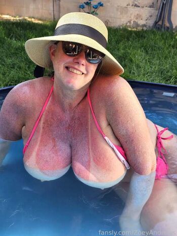 Full leaked Zoey andrews private onlyfans photo