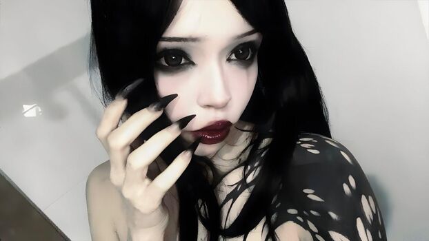 zombieeporcelainex