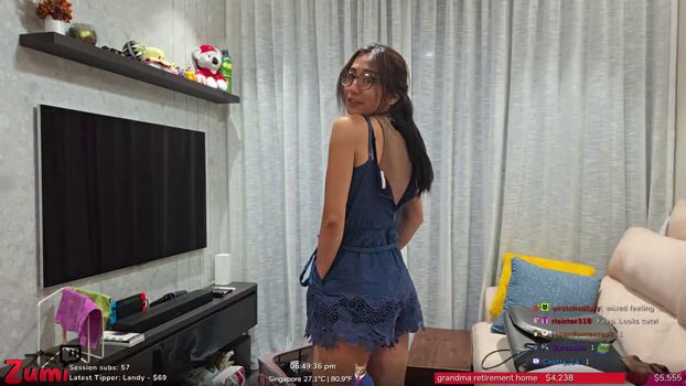 Full leaked Seleena her/ private onlyfans photo